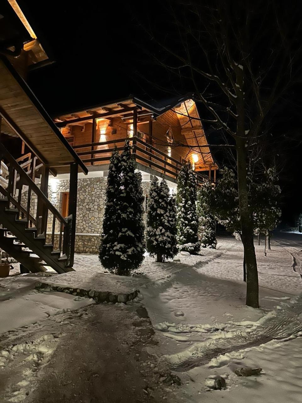 Valbona Relax 호텔 외부 사진