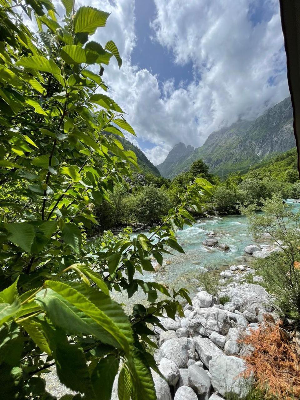 Valbona Relax 호텔 외부 사진