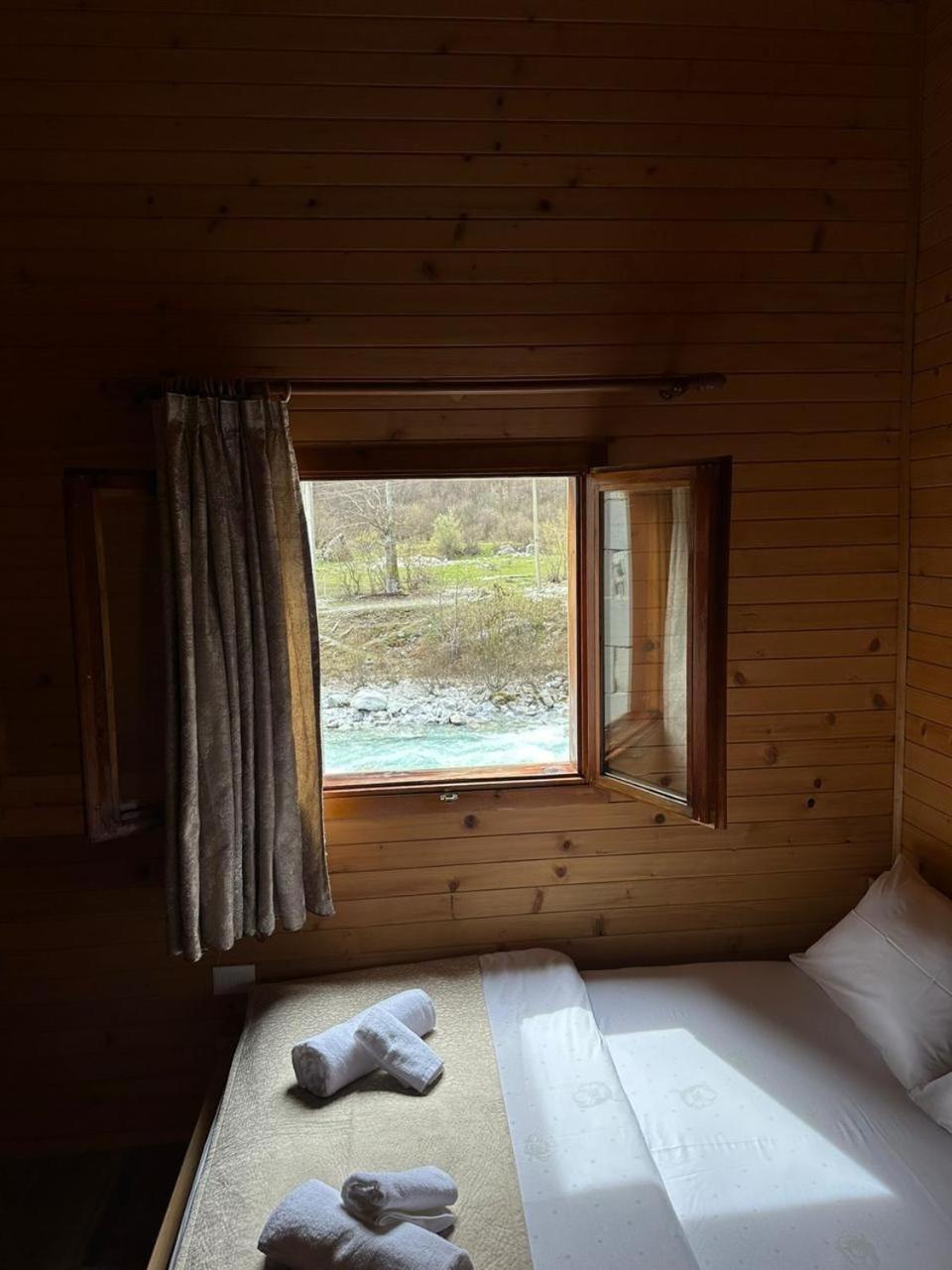 Valbona Relax 호텔 외부 사진